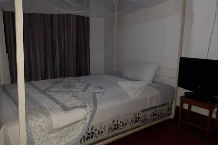 Room 28 of 57