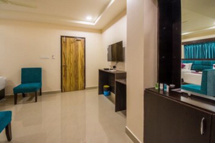 Room 14 of 20