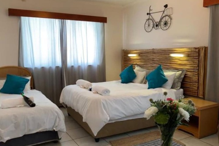 Room 3 of 25