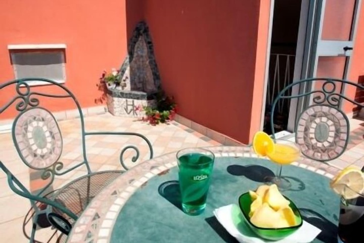 Terrace/Patio 39 of 45