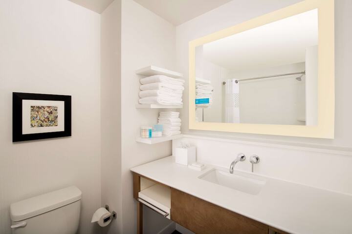Room 20 of 34