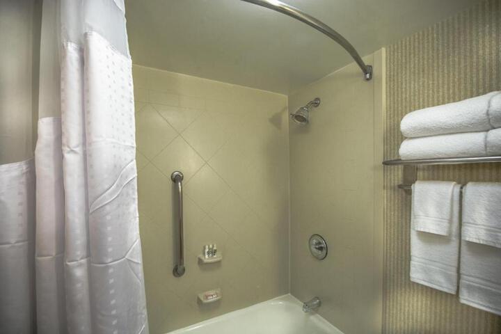 Photo 36