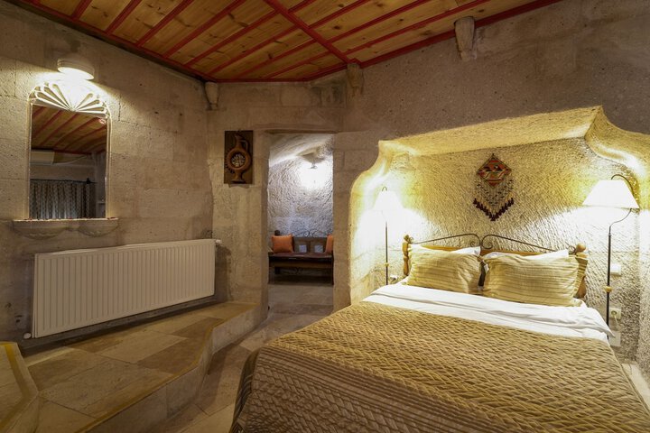 Room 29 of 180