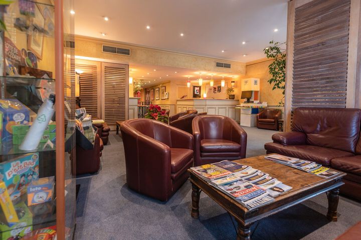 Lobby sitting area