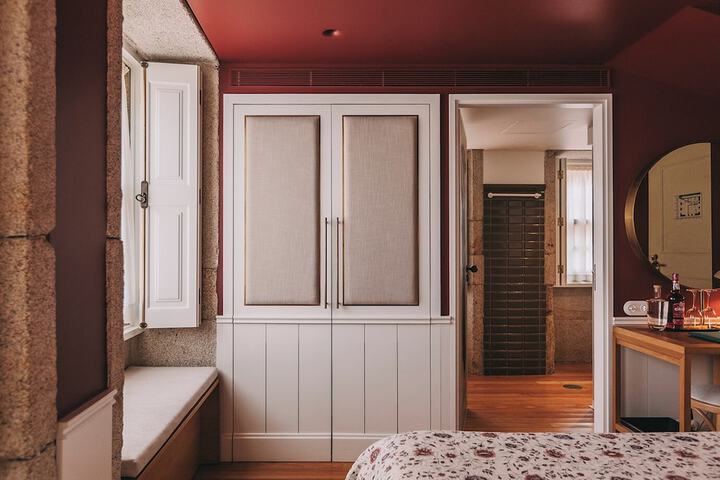 Room 30 of 59
