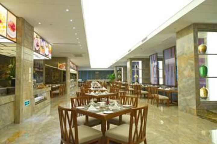 Dining 61 of 61
