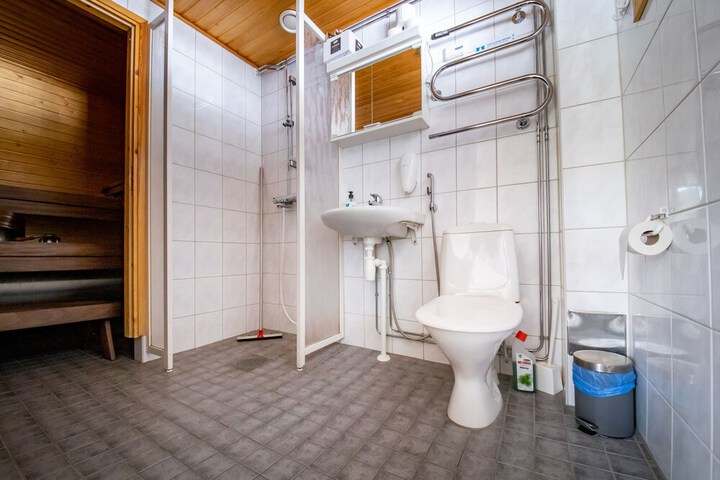 Room 3 of 54