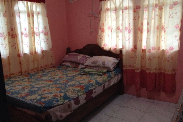 Room 8 of 21