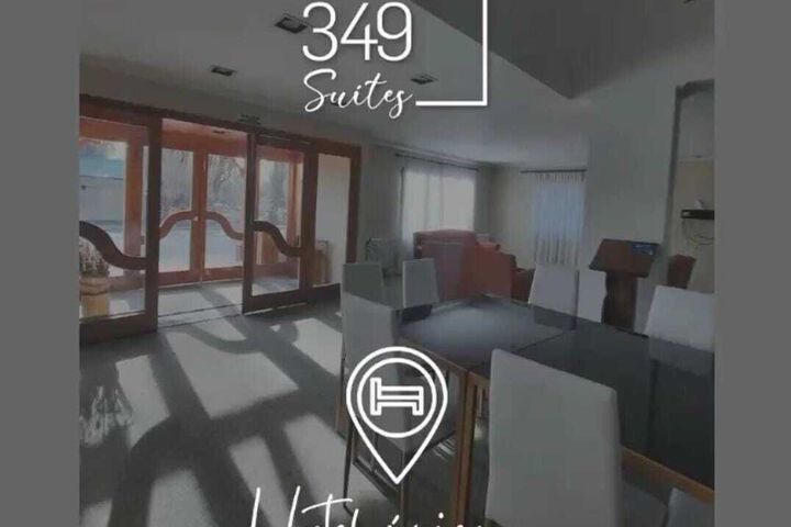 Room 15 of 38