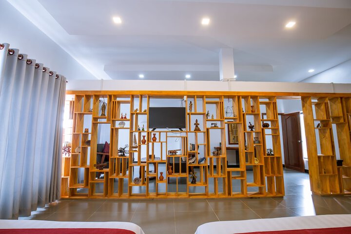 Room 50 of 91