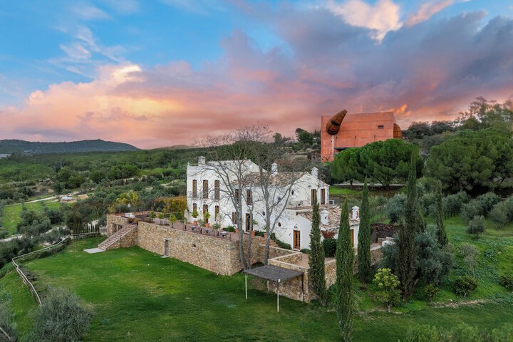 Cortijo LA Almazara
