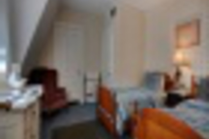 Room 195 of 408