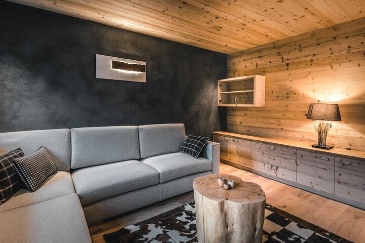 Room 48 of 106