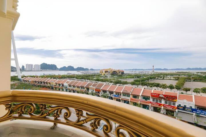 General 5 of 50