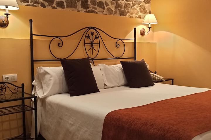 Room 14 of 40