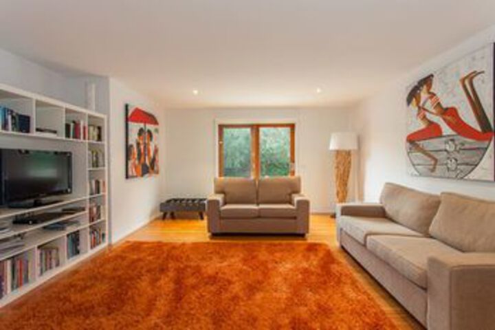 Room 15 of 19