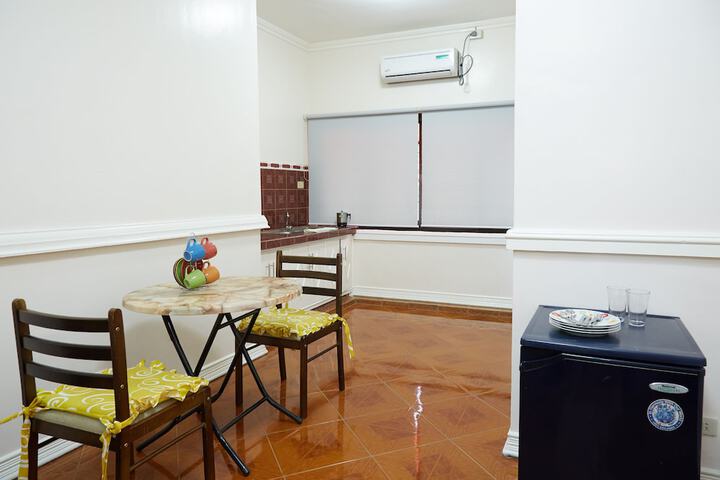 Room 21 of 38