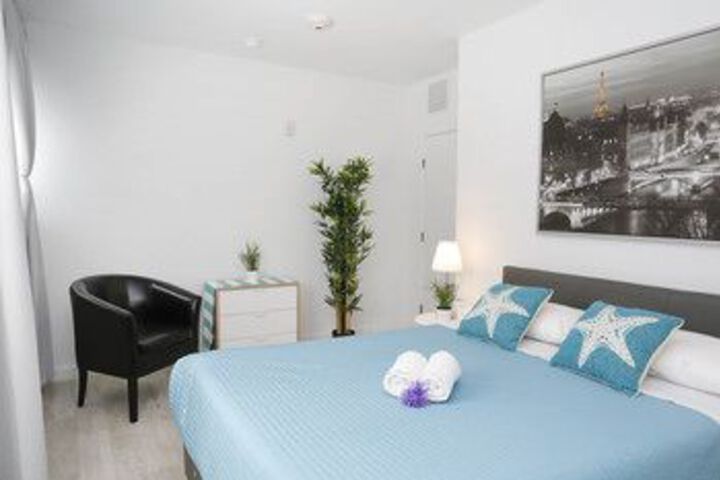 Room 70 of 245
