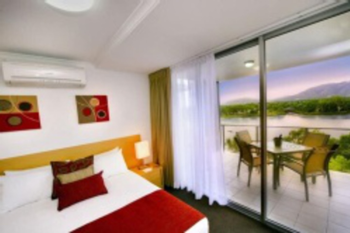 Room 90 of 204
