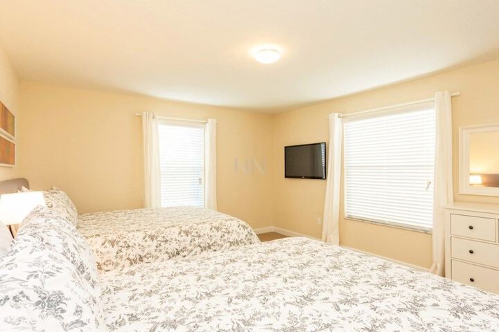 Room 12 of 45