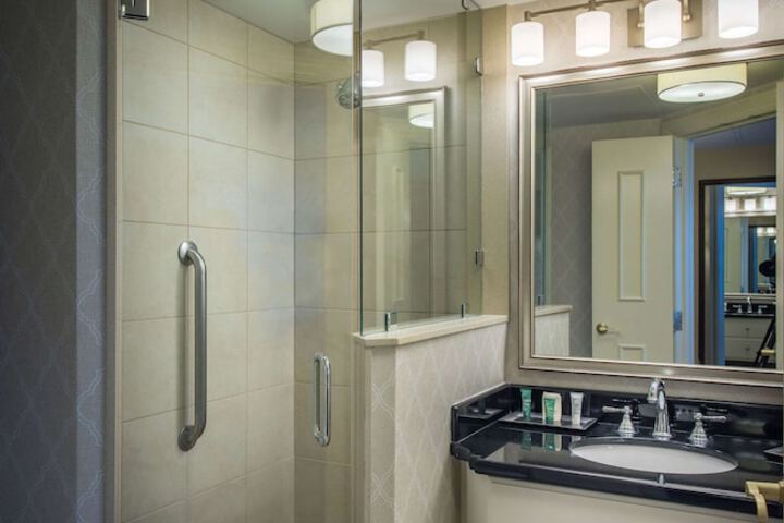 Bathroom shower