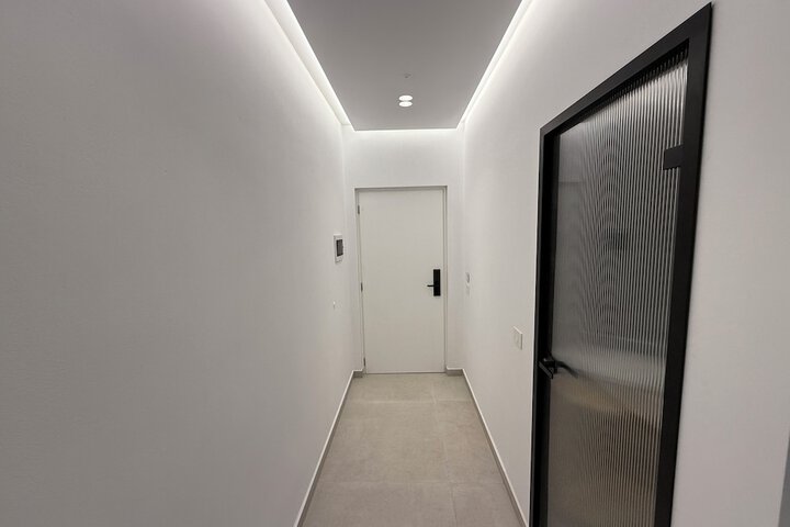 Room 51 of 104