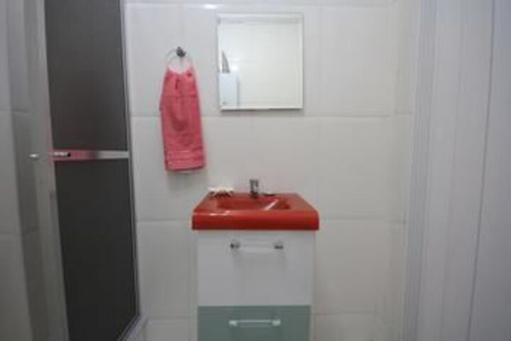 Room 4 of 26