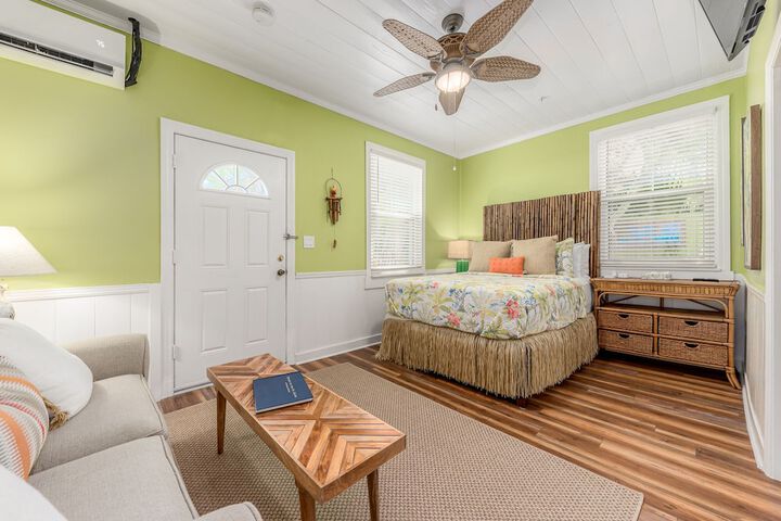 Room 35 of 286
