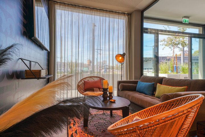 Hotel Interior 11 of 32