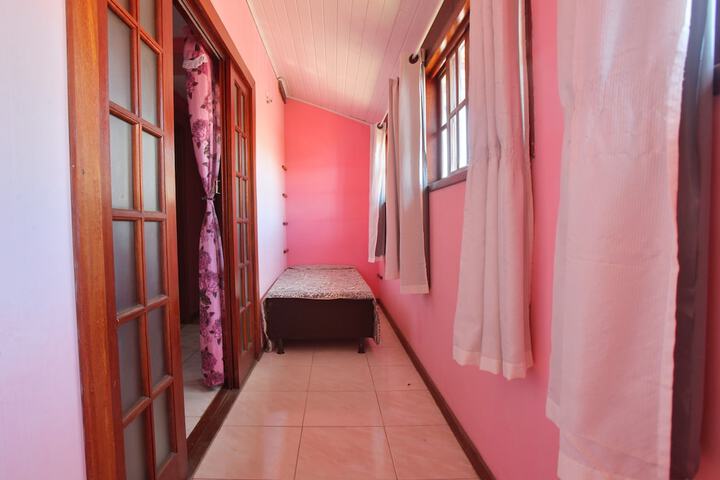 Room 5 of 34