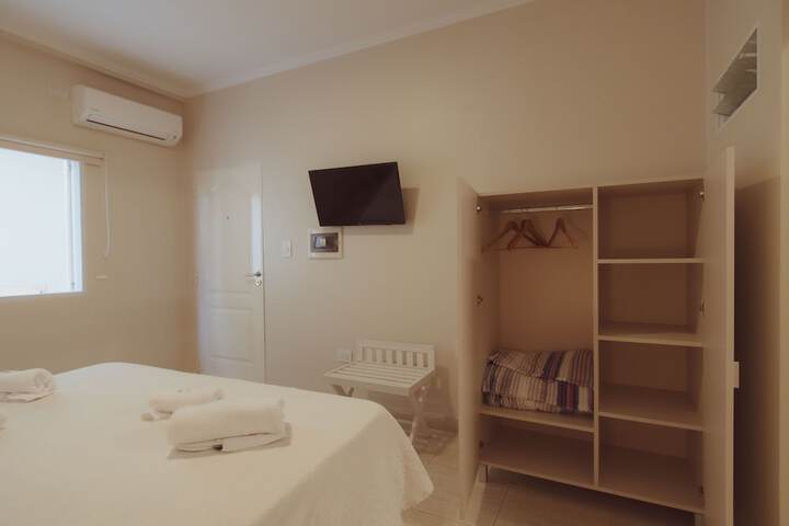 Room 12 of 41