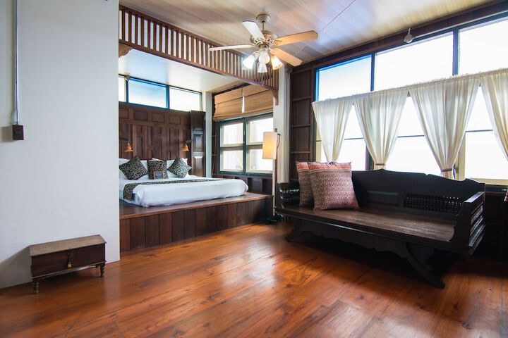 Room 26 of 58