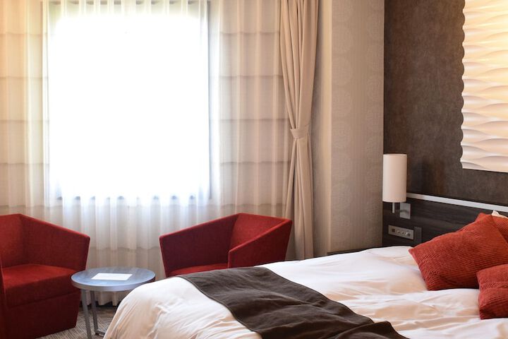 Room 21 of 50
