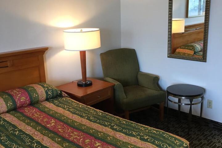 Room 12 of 52