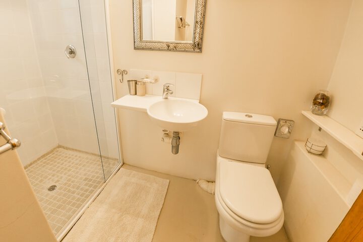 Clean Restrooms