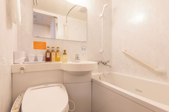 Bath Photo