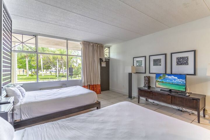 Hotel 2 of 92