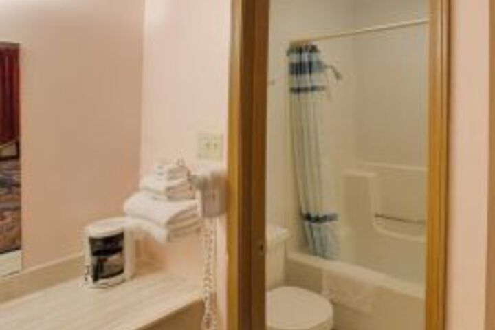 Photo 9