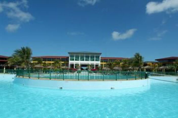 Pool 13 of 22