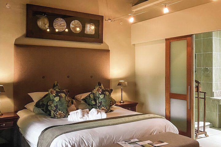 Room 34 of 76