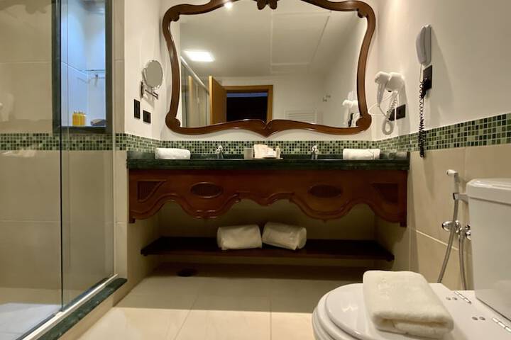 Room 31 of 70