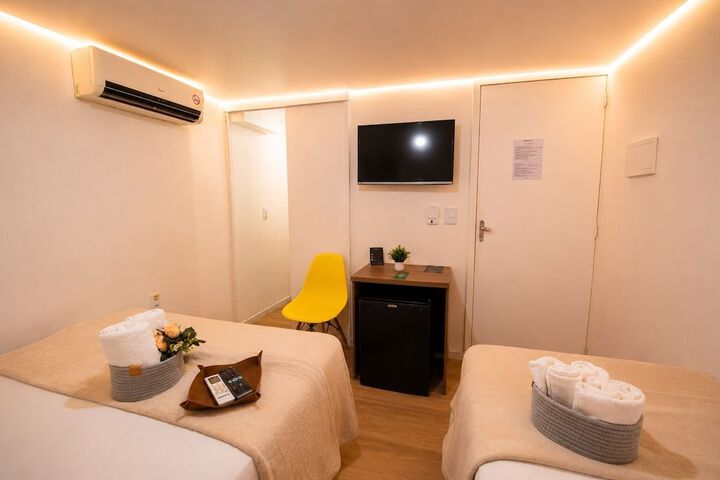 Room 30 of 95
