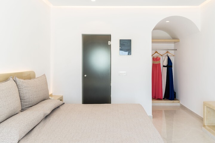 Room 21 of 41