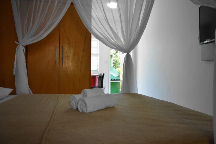 Room 22 of 50