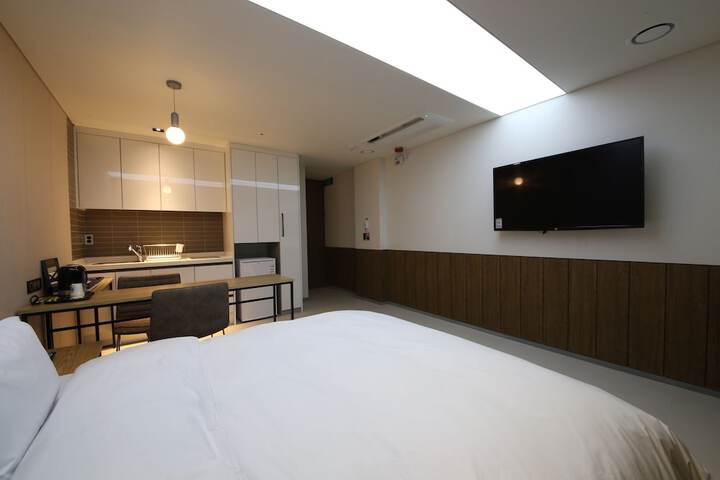 Room 18 of 41