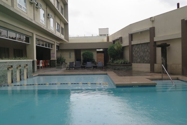 Pool 53 of 69