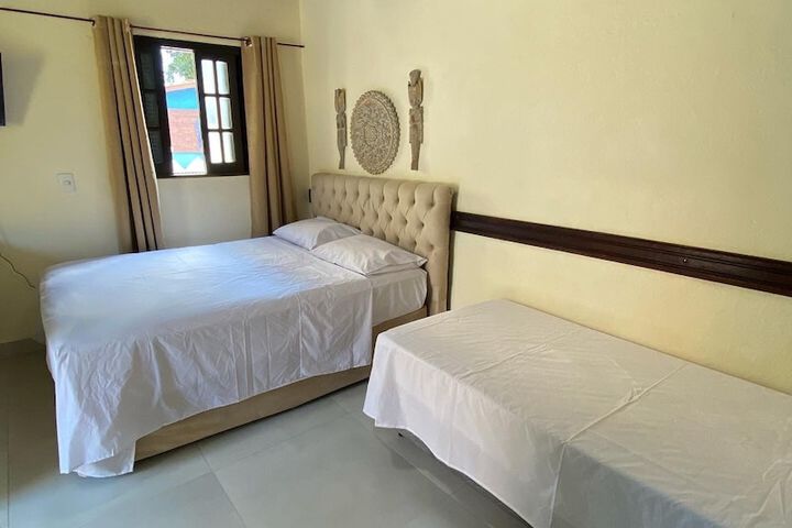 Room 4 of 60