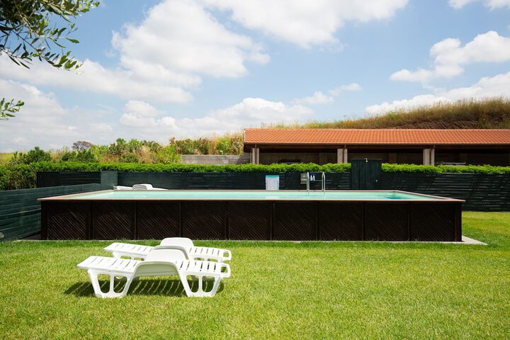 Pool 78 of 111