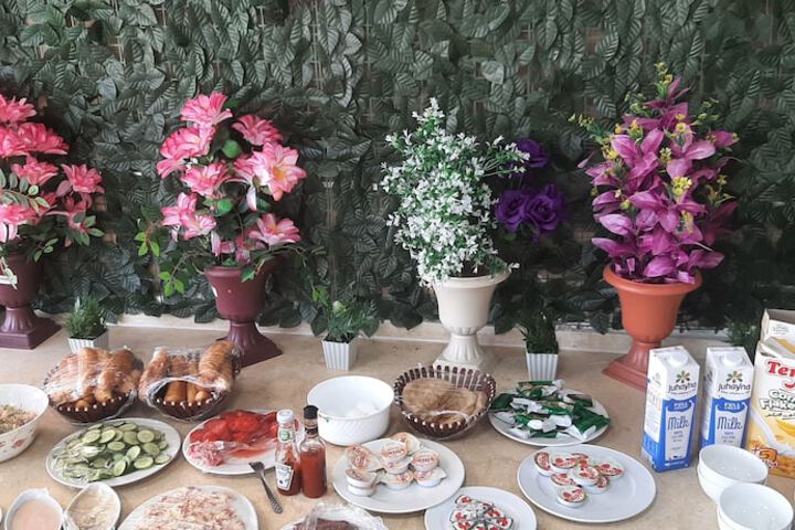 Breakfast/Coffee Service 153 of 196