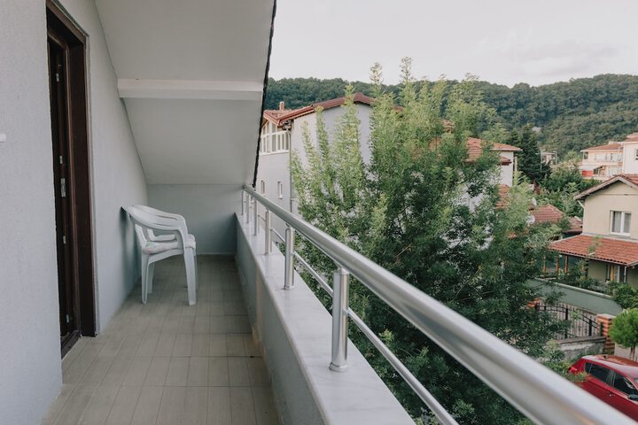 Terrace/Patio 17 of 25